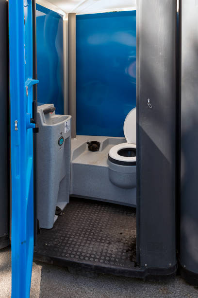Best Luxury portable toilet rental  in Tatamy, PA